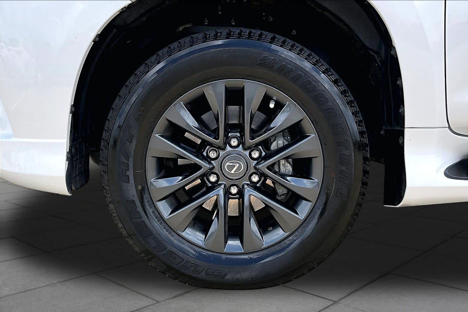 2022 Lexus GX 460 Premium  Starfire Pearl at Lexus Southwest Houston