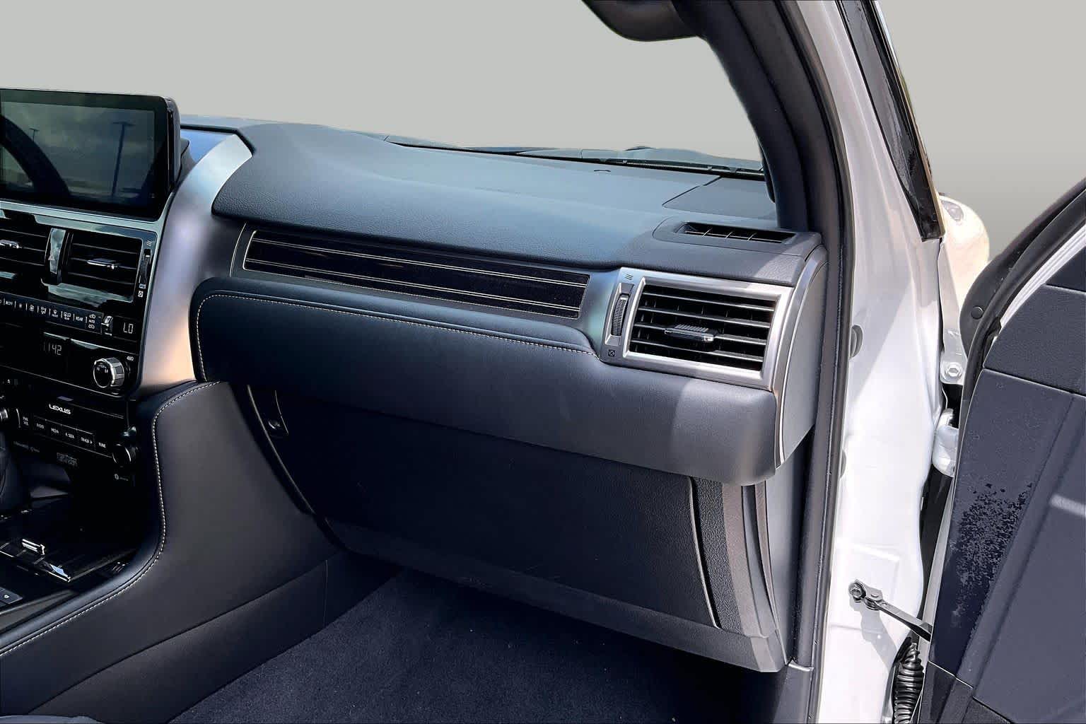 2022 Lexus GX 460 Premium  Starfire Pearl at Lexus Southwest Houston