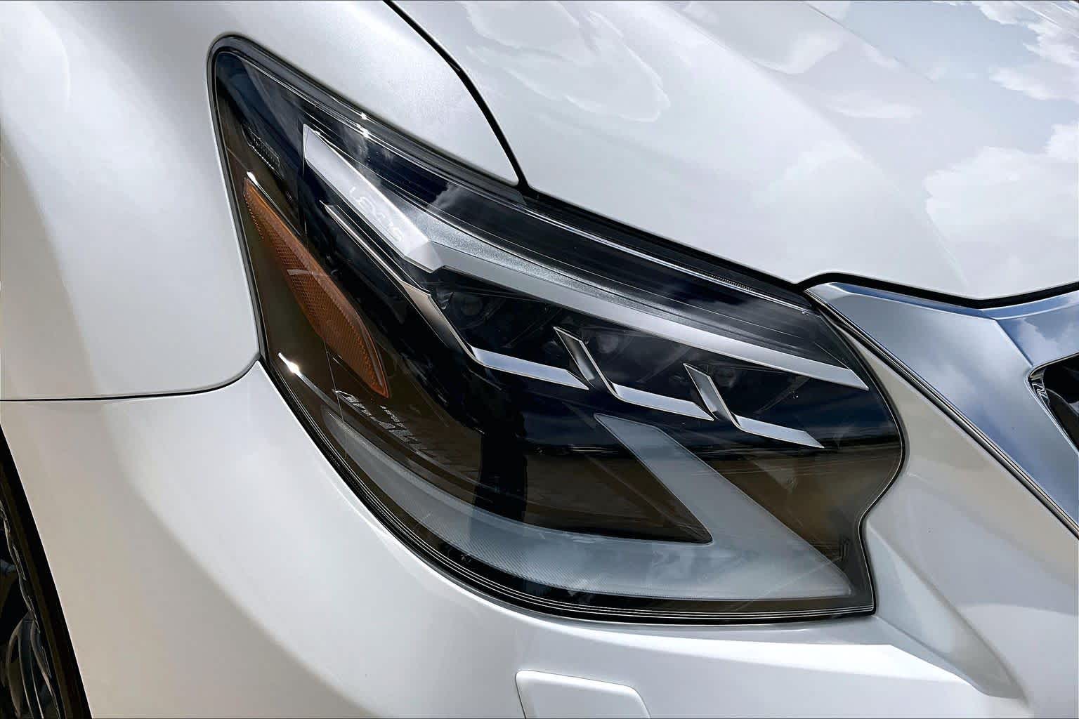 2022 Lexus GX 460 Premium  Starfire Pearl at Lexus Southwest Houston
