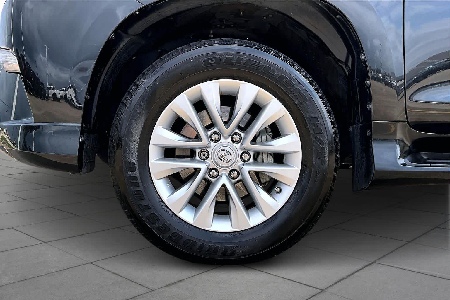 2023 Lexus GX 460 Premium - 10