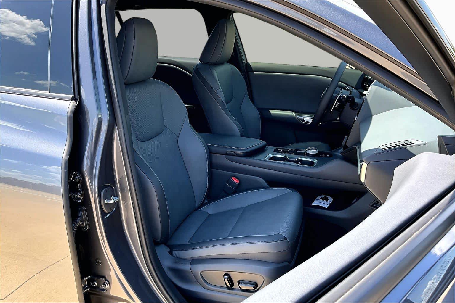 2026 Lexus RZ 350e Premium - 7