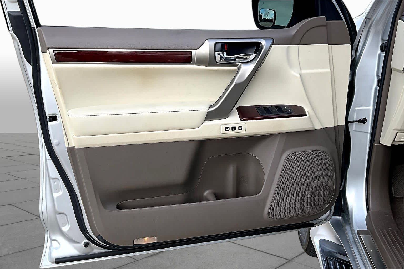 2016 Lexus GX 460  Silver Lining Metallic at Group 1 Toyota Southwest