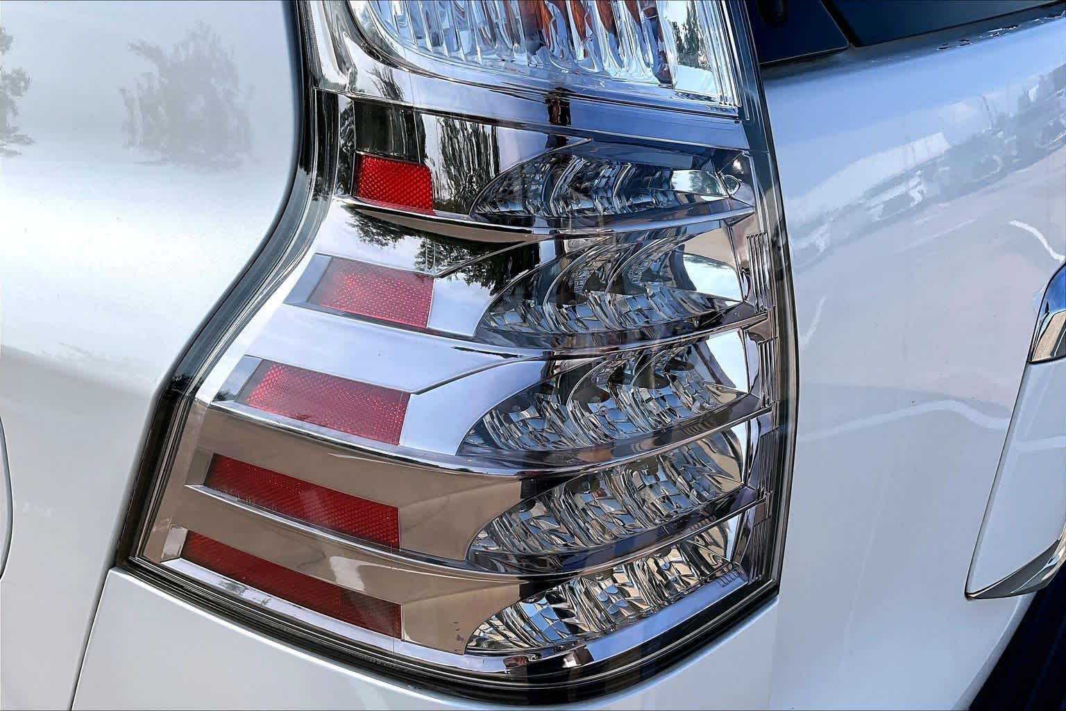 2017 Lexus GX 460 Premium  Starfire Pearl at Lexus of Clear Lake