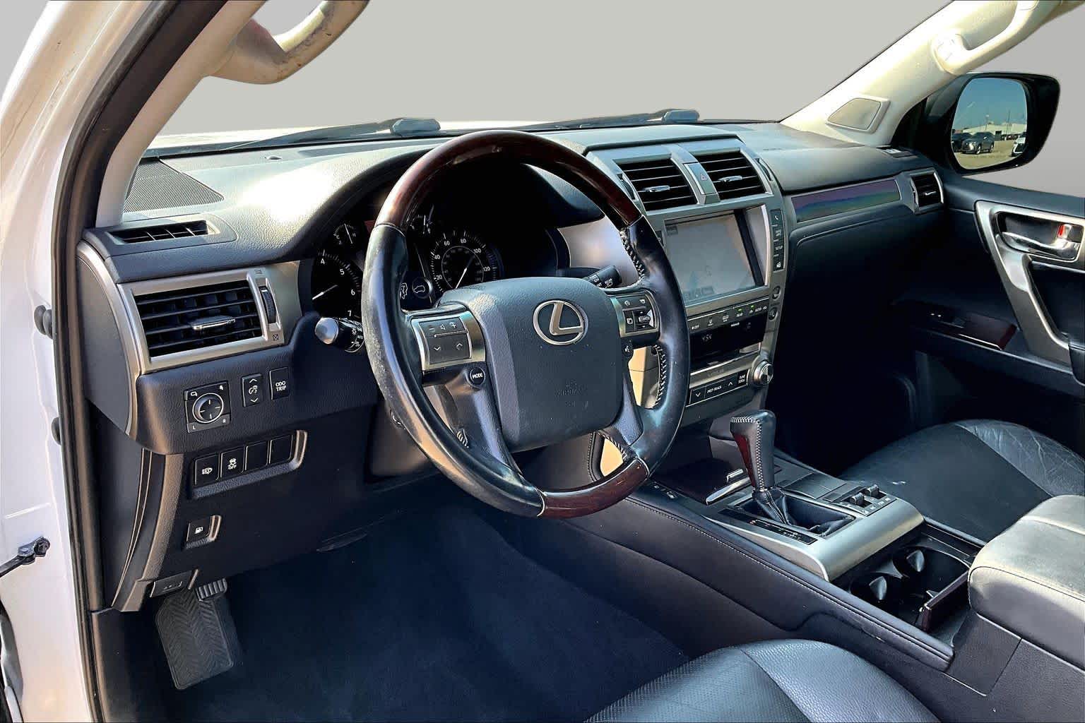 2017 Lexus GX 460 Premium  Starfire Pearl at Lexus of Clear Lake
