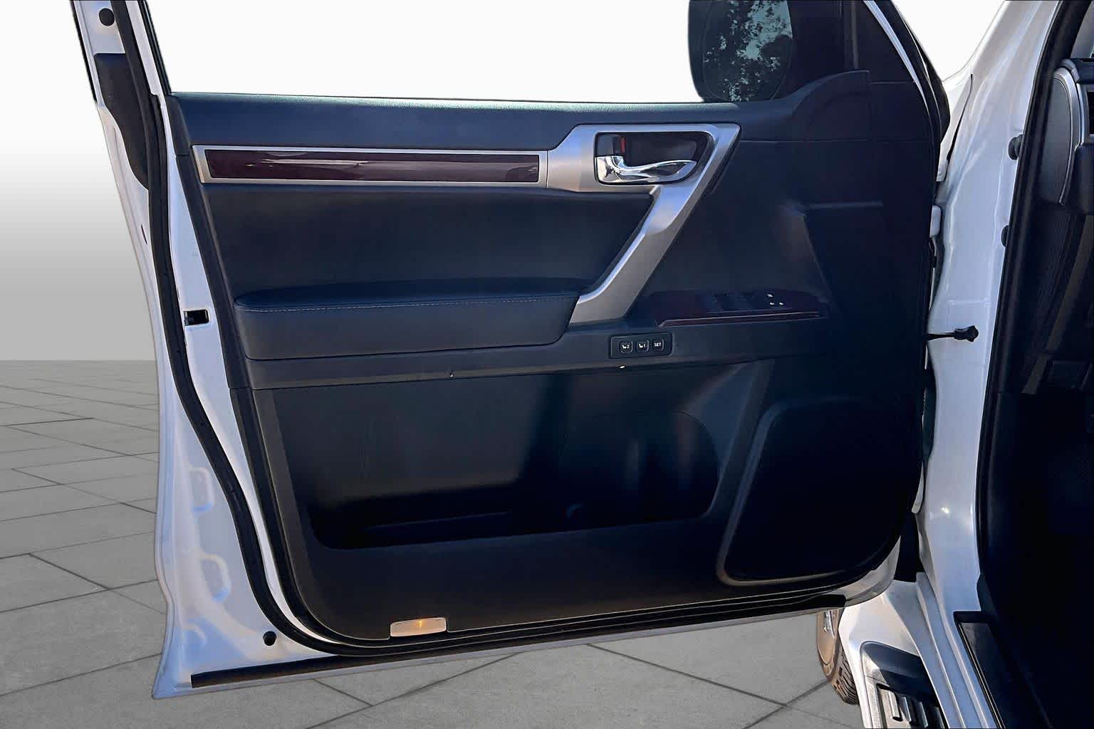 2017 Lexus GX 460 Premium  Starfire Pearl at Lexus of Clear Lake