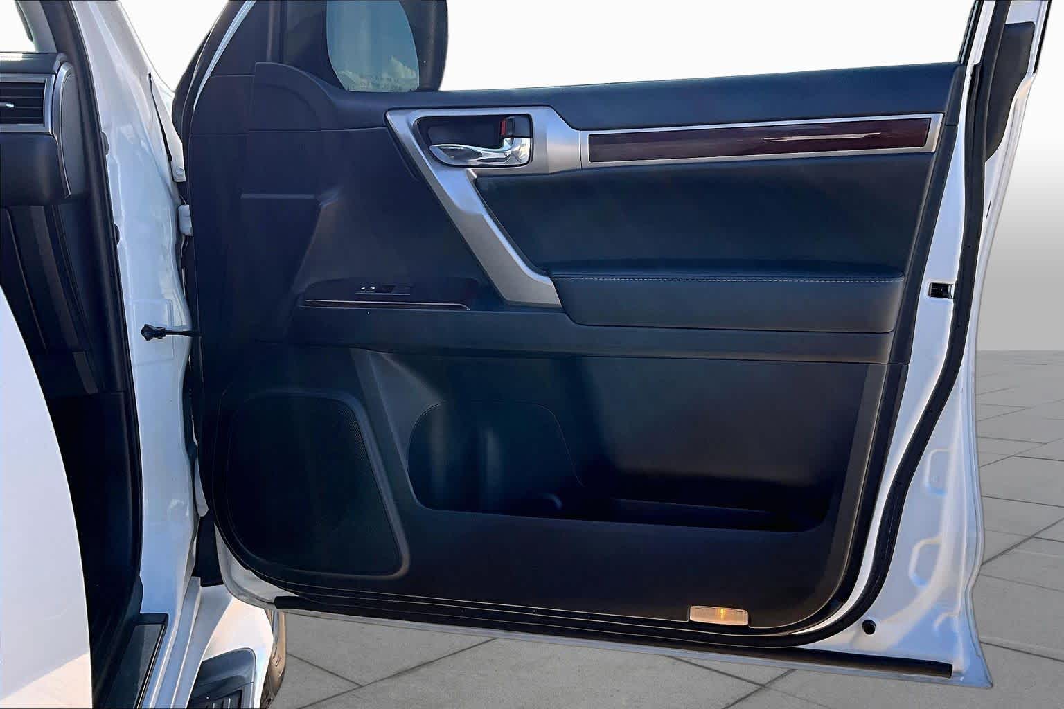 2017 Lexus GX 460 Premium  Starfire Pearl at Lexus of Clear Lake