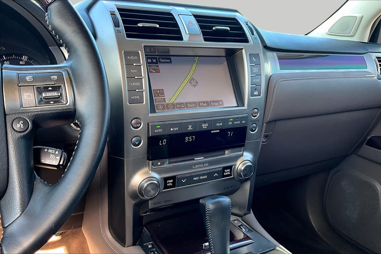 2015 Lexus GX 460 photo 6 of 34