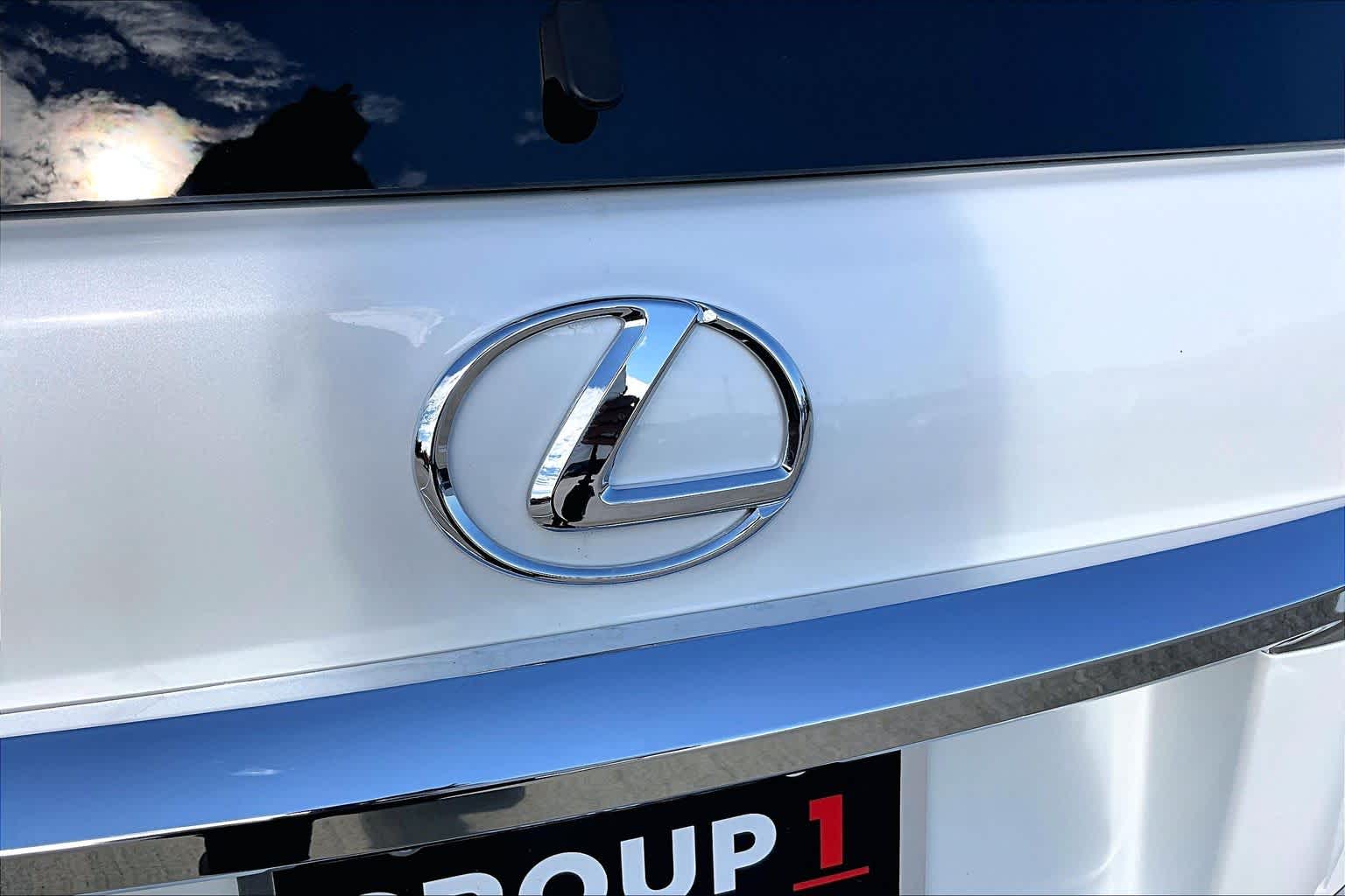 2015 Lexus GX 460 photo 29 of 34