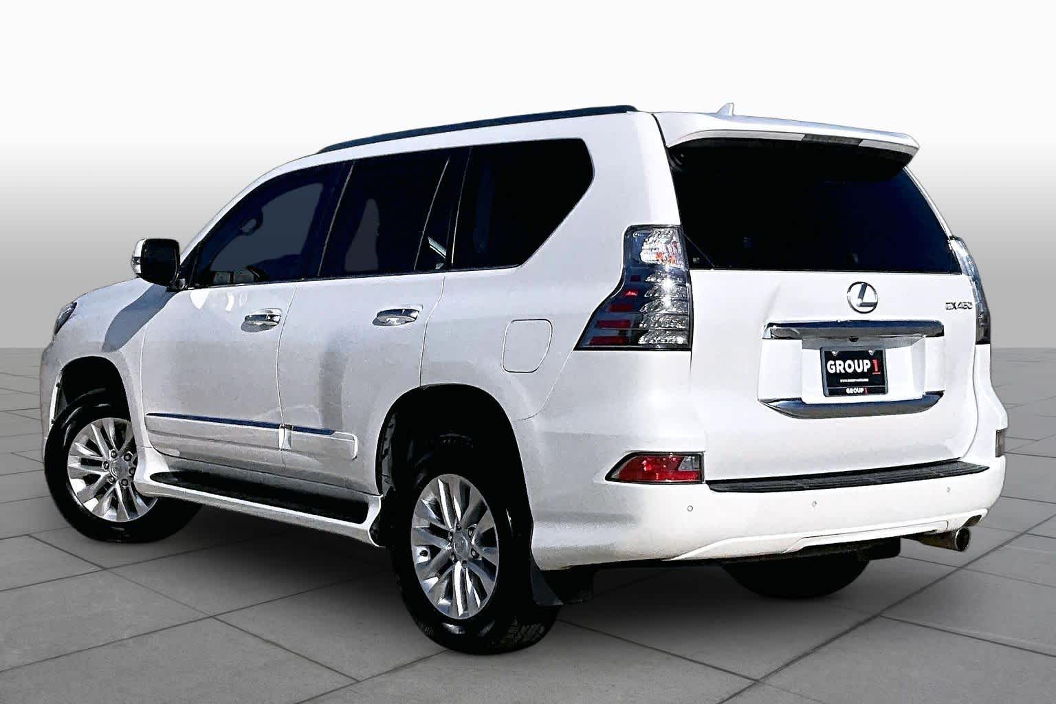 2015 Lexus GX 460 photo 11 of 34