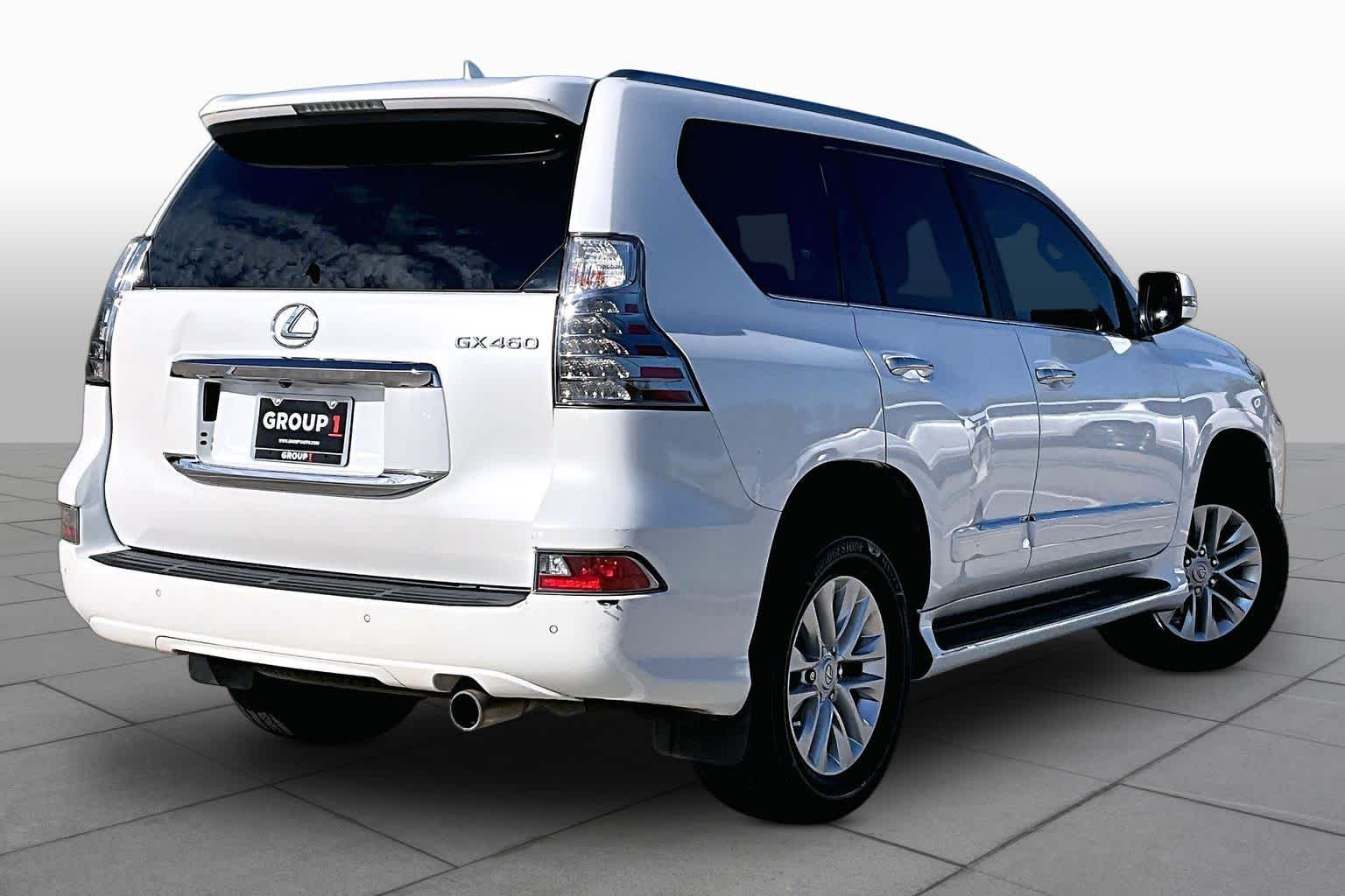 2015 Lexus GX 460 photo 12 of 34