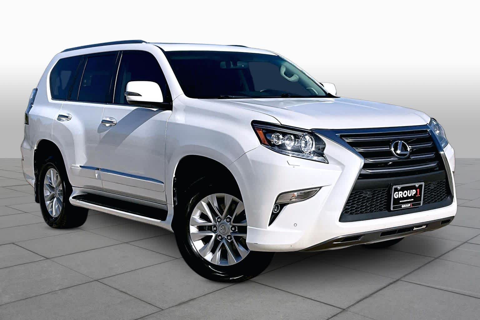 2015 Lexus GX 460 photo 2 of 34