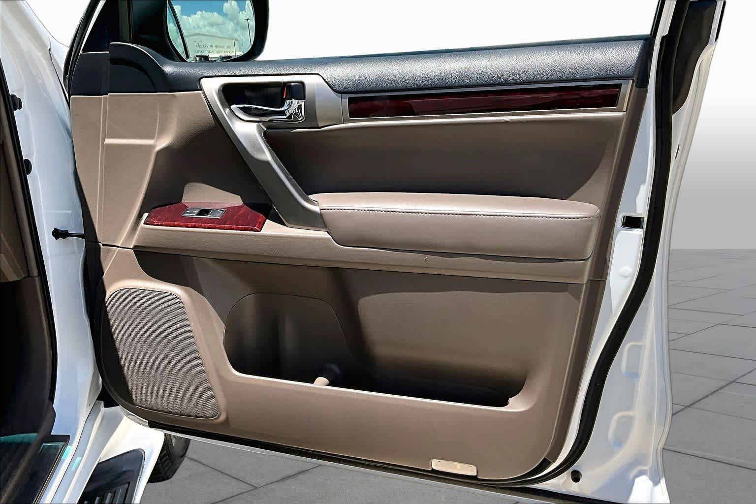 2016 Lexus GX 460  Starfire Pearl at Gerry Lane Buick GMC