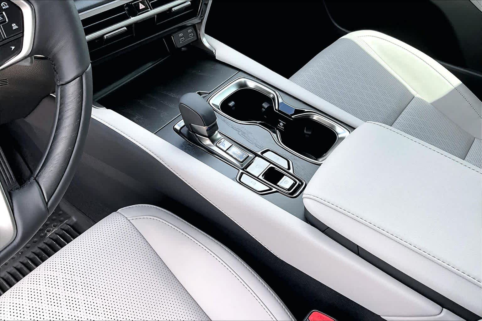 2026 Lexus RX 350 photo 7 of 20