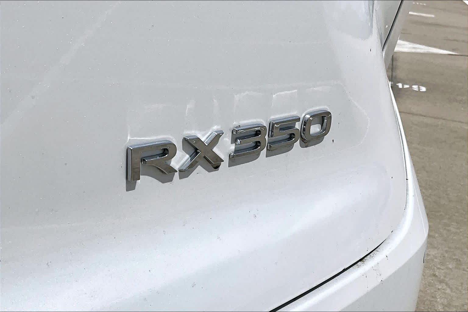 2026 Lexus RX 350 photo 15 of 20