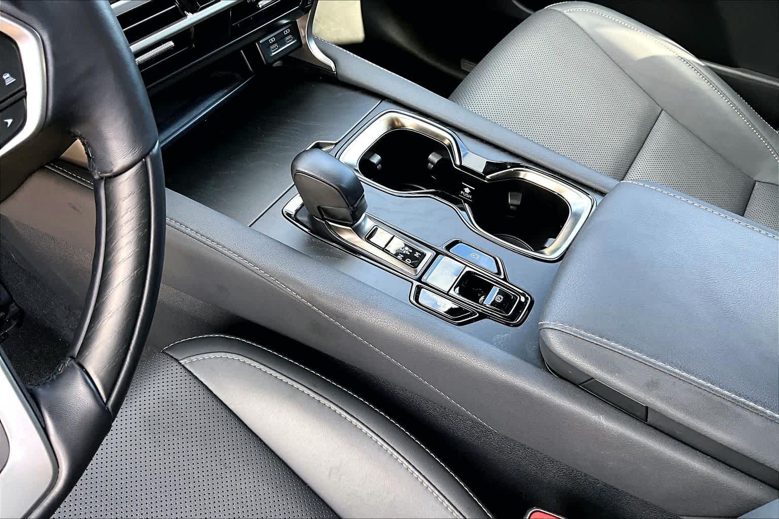 2025 Lexus RX 350 photo 17 of 37