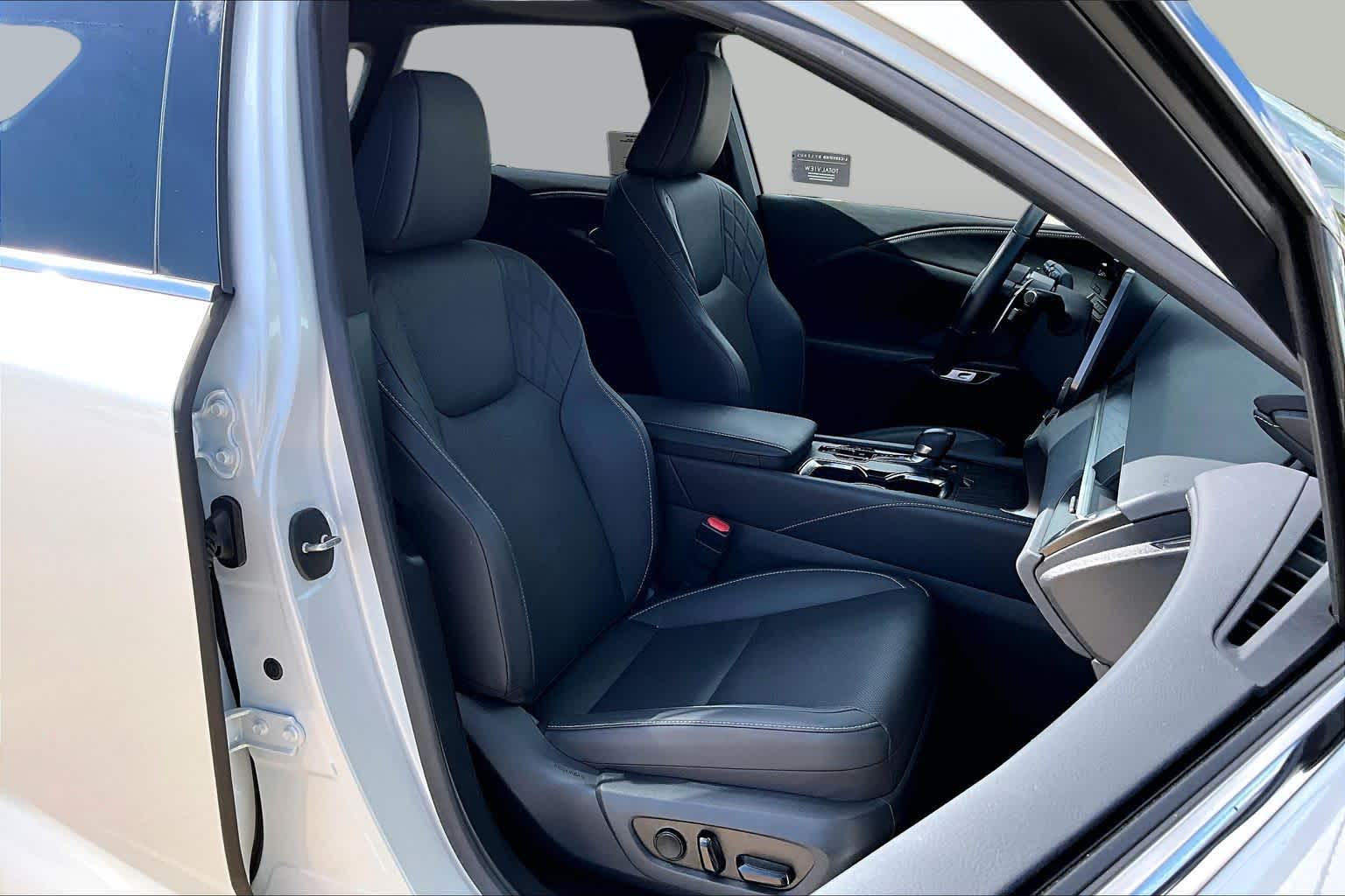 2025 Lexus RX 350 photo 9 of 37