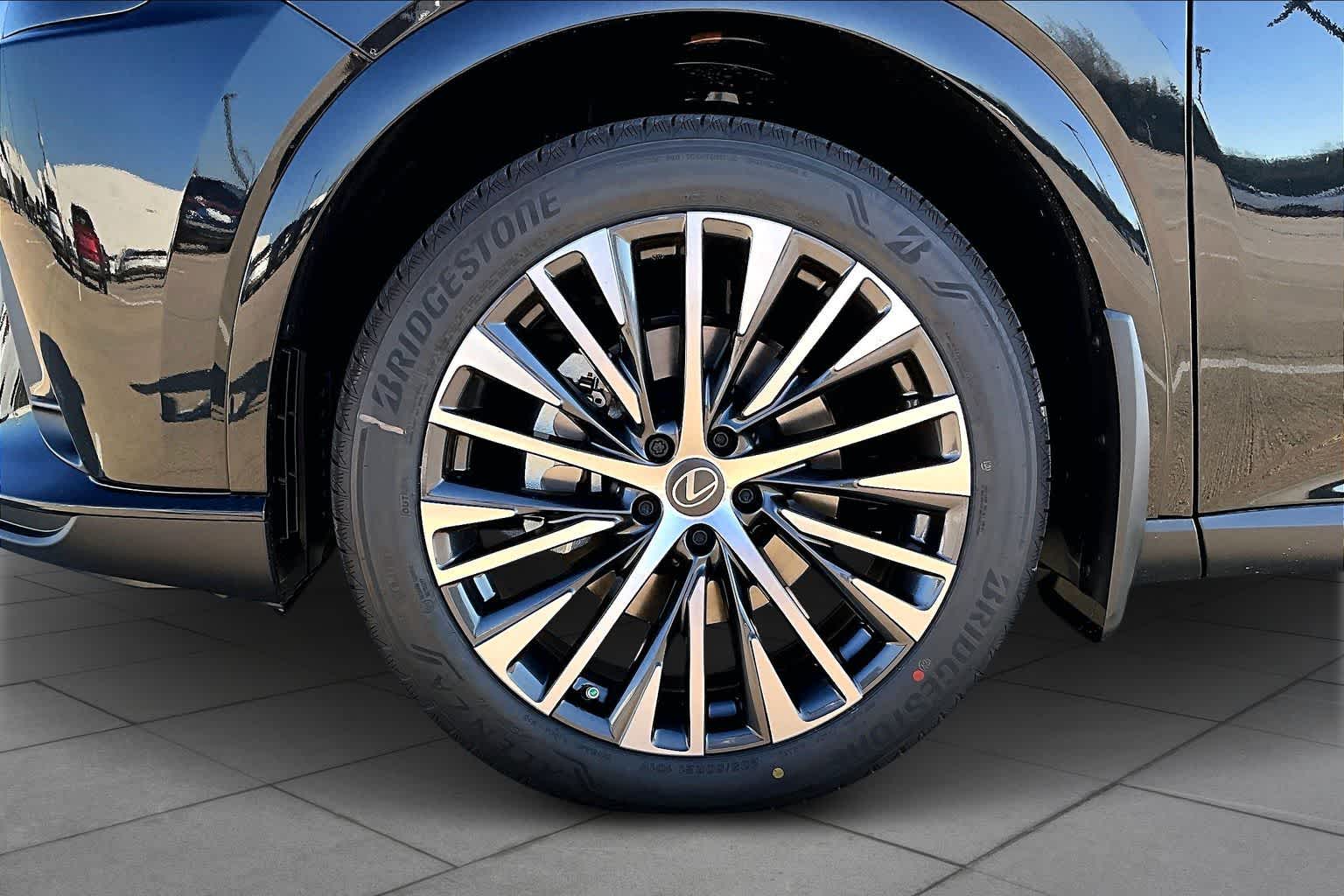 2026 Lexus RX Premium+ - 10