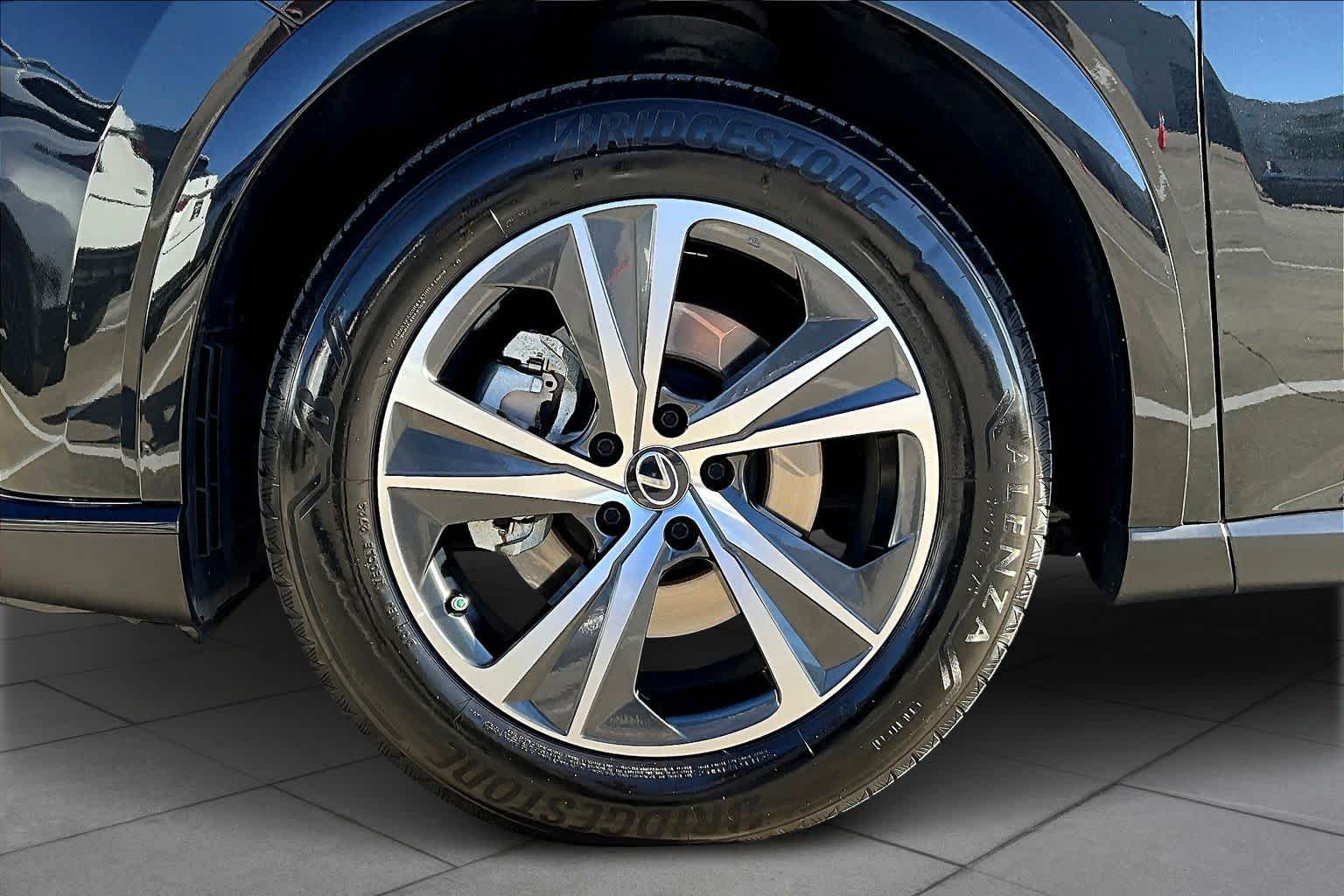 2024 Lexus RX Premium  - 9