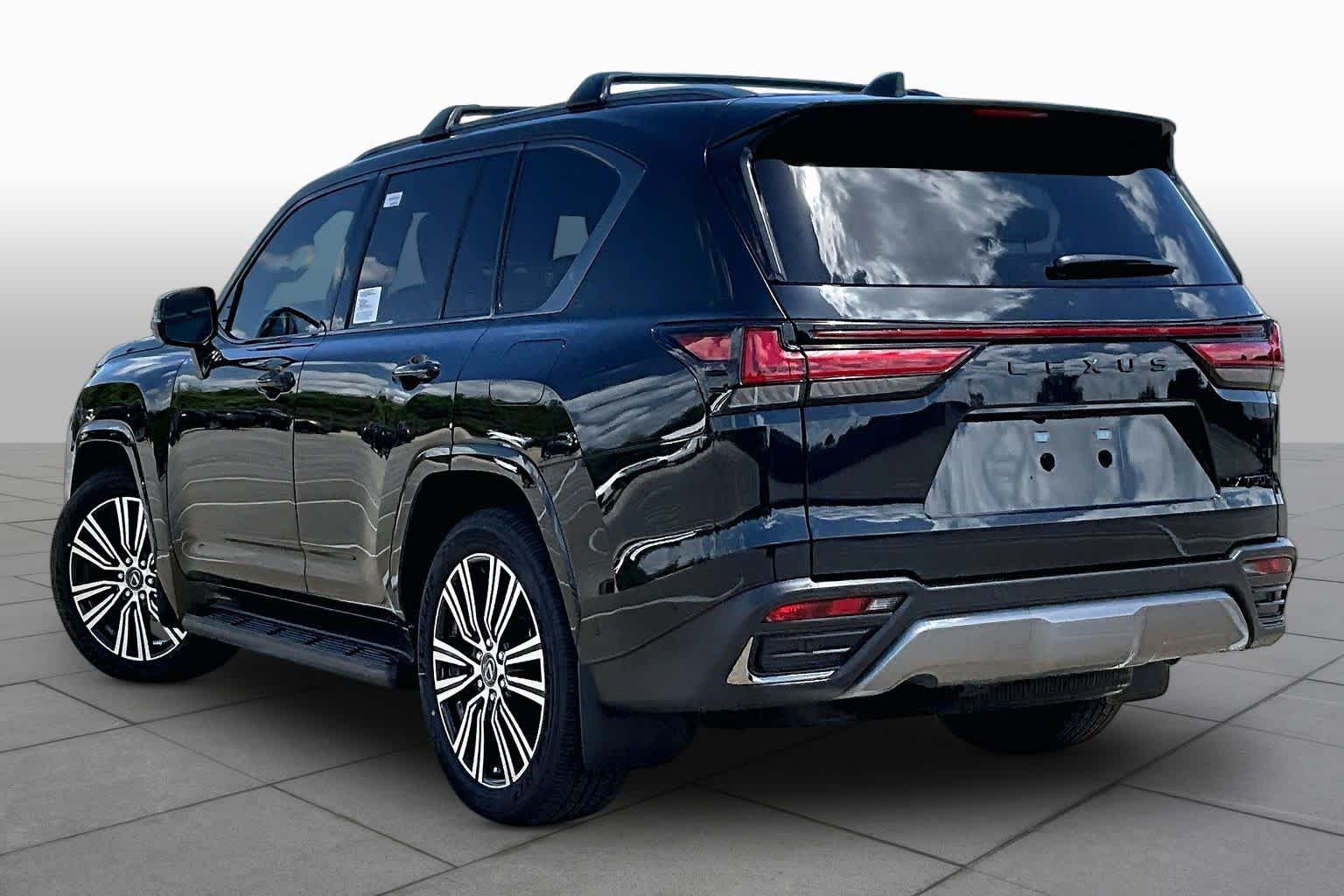 2026 Lexus LX 700h Luxury - 11