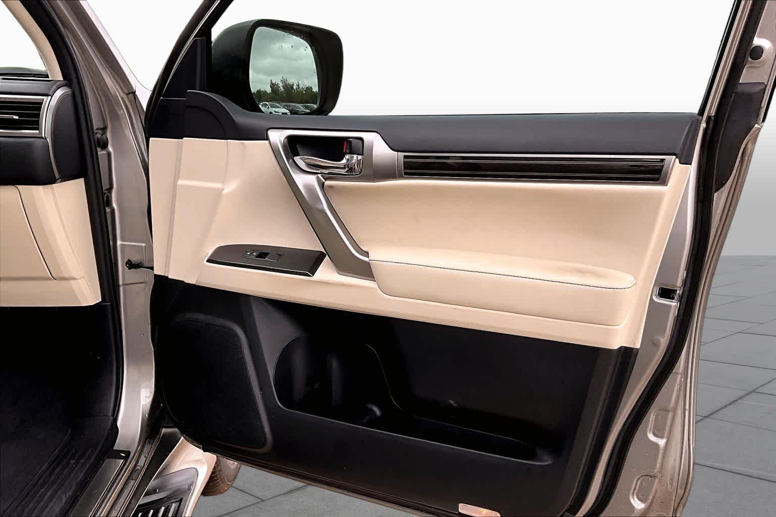 2023 Lexus GX 460 Luxury  Atomic Silver at Lexus of Clear Lake