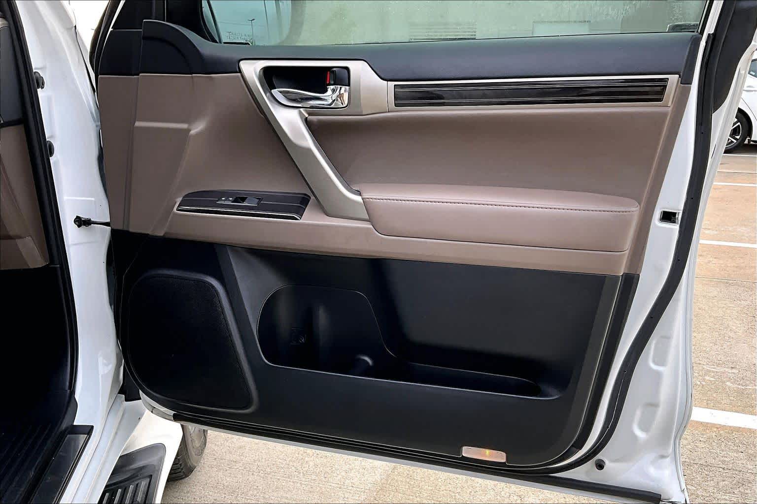 2021 Lexus GX 460 Luxury  Starfire Pearl at Lexus Southwest Houston