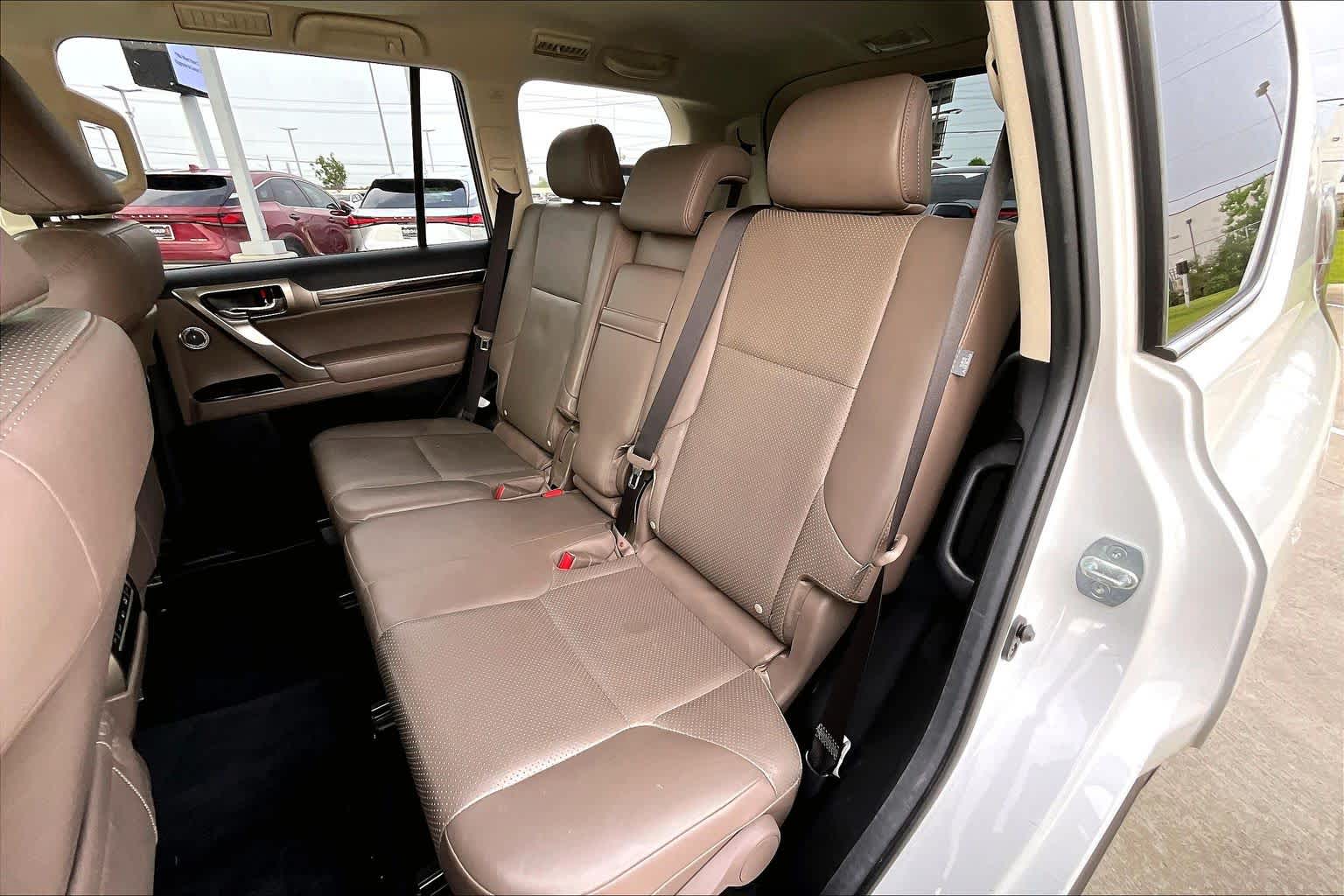 2021 Lexus GX 460 Luxury  Starfire Pearl at Lexus Southwest Houston
