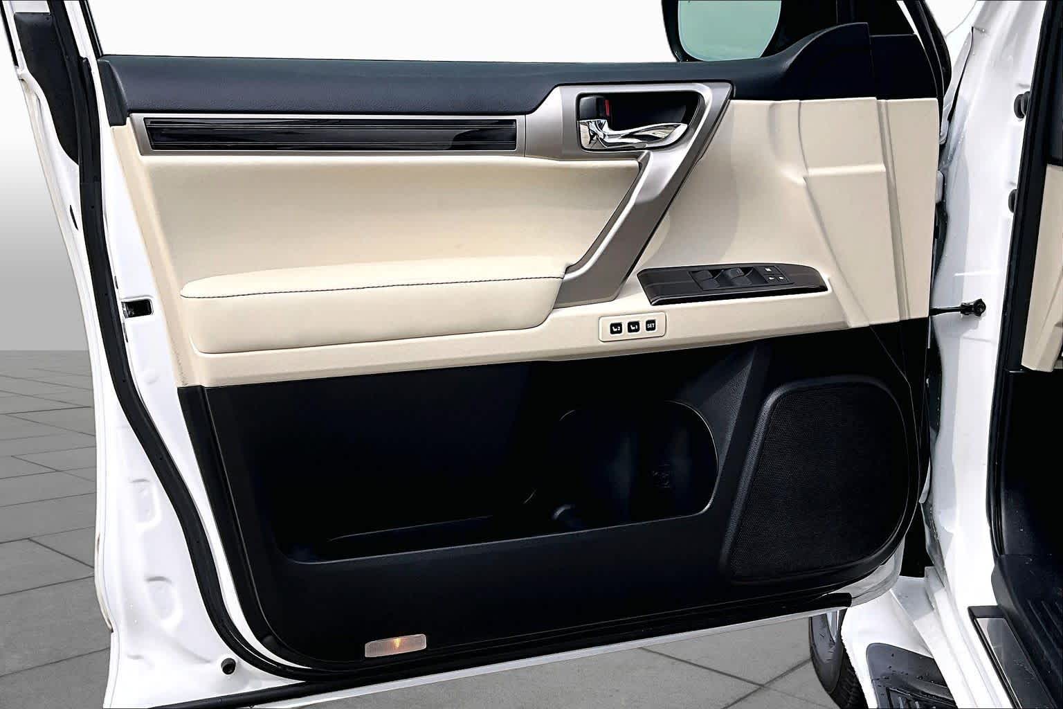 2020 Lexus GX 460 Luxury  Starfire Pearl at Lexus Southwest Houston