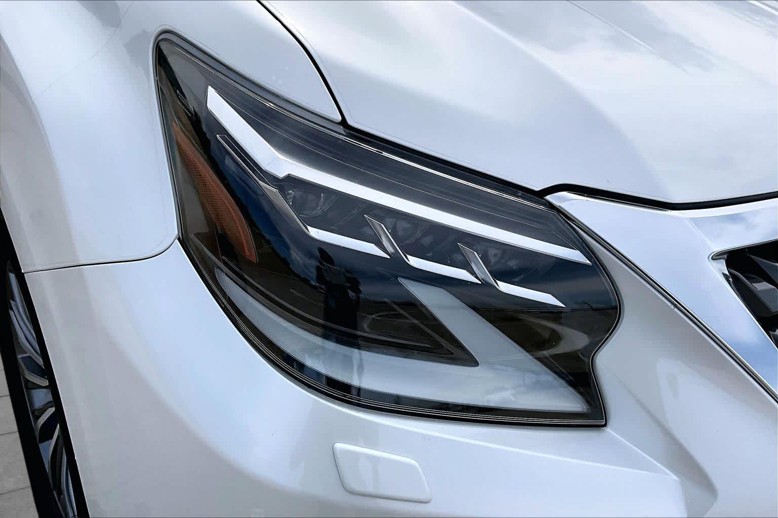 2020 Lexus GX 460 Luxury  Starfire Pearl at Lexus Southwest Houston