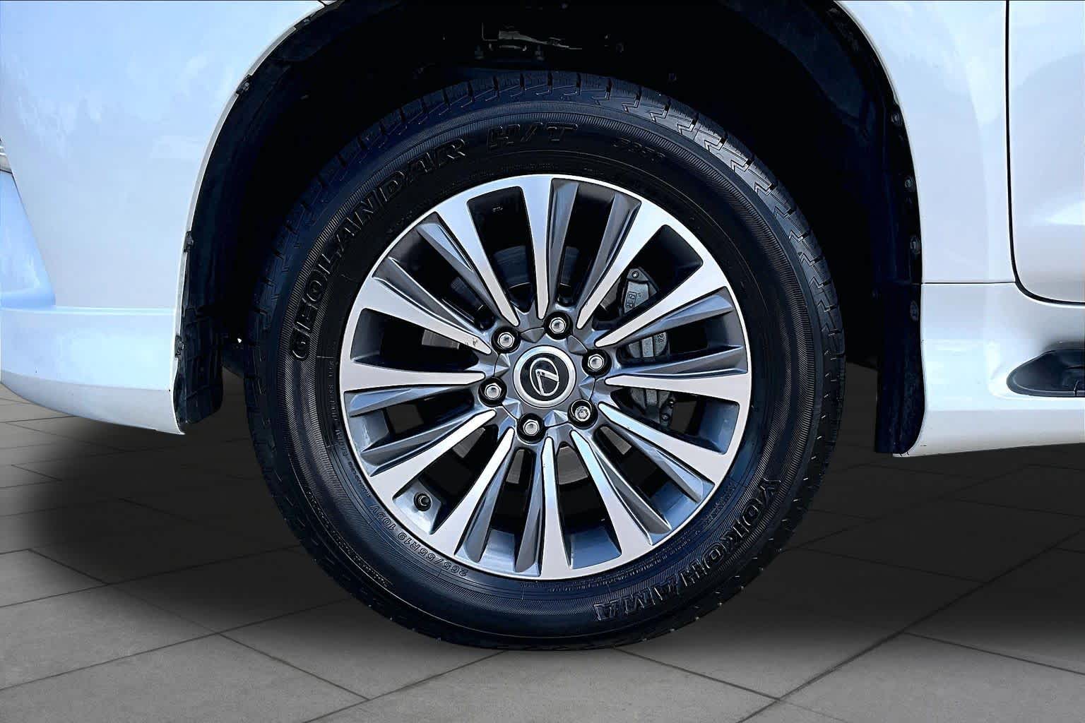2023 Lexus GX 460 Luxury  Eminent White Pearl at Lexus Southwest Houston