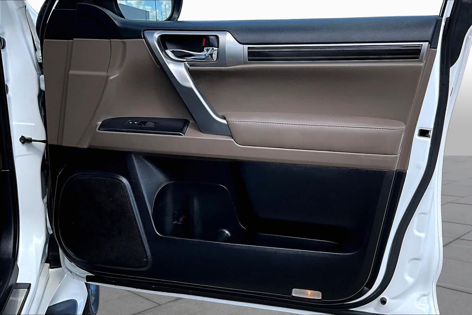 2023 Lexus GX 460 Luxury  Eminent White Pearl at Lexus Southwest Houston