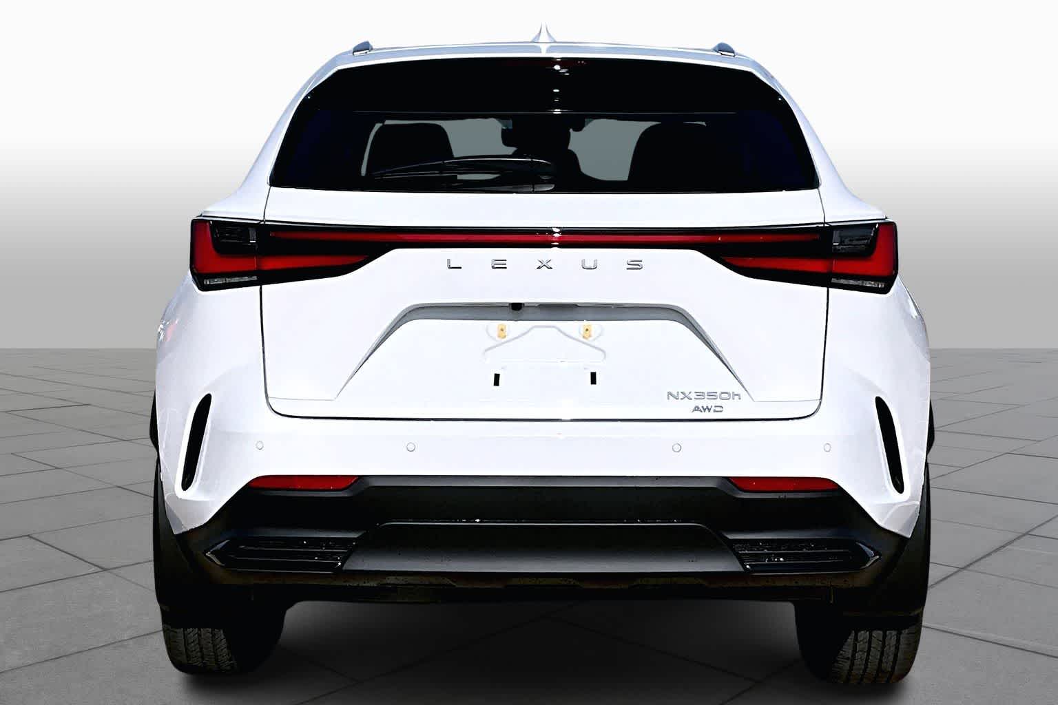 2026 Lexus NX 350h Luxury - 3