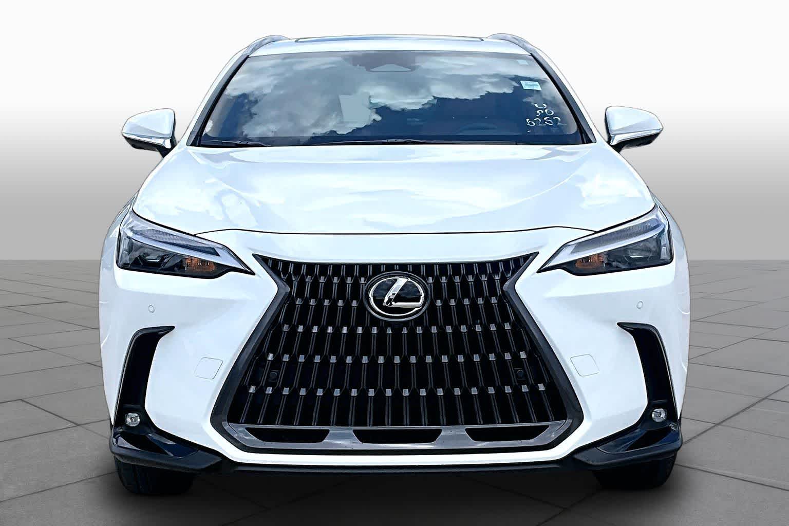 2026 Lexus NX 450h+ Premium - 2