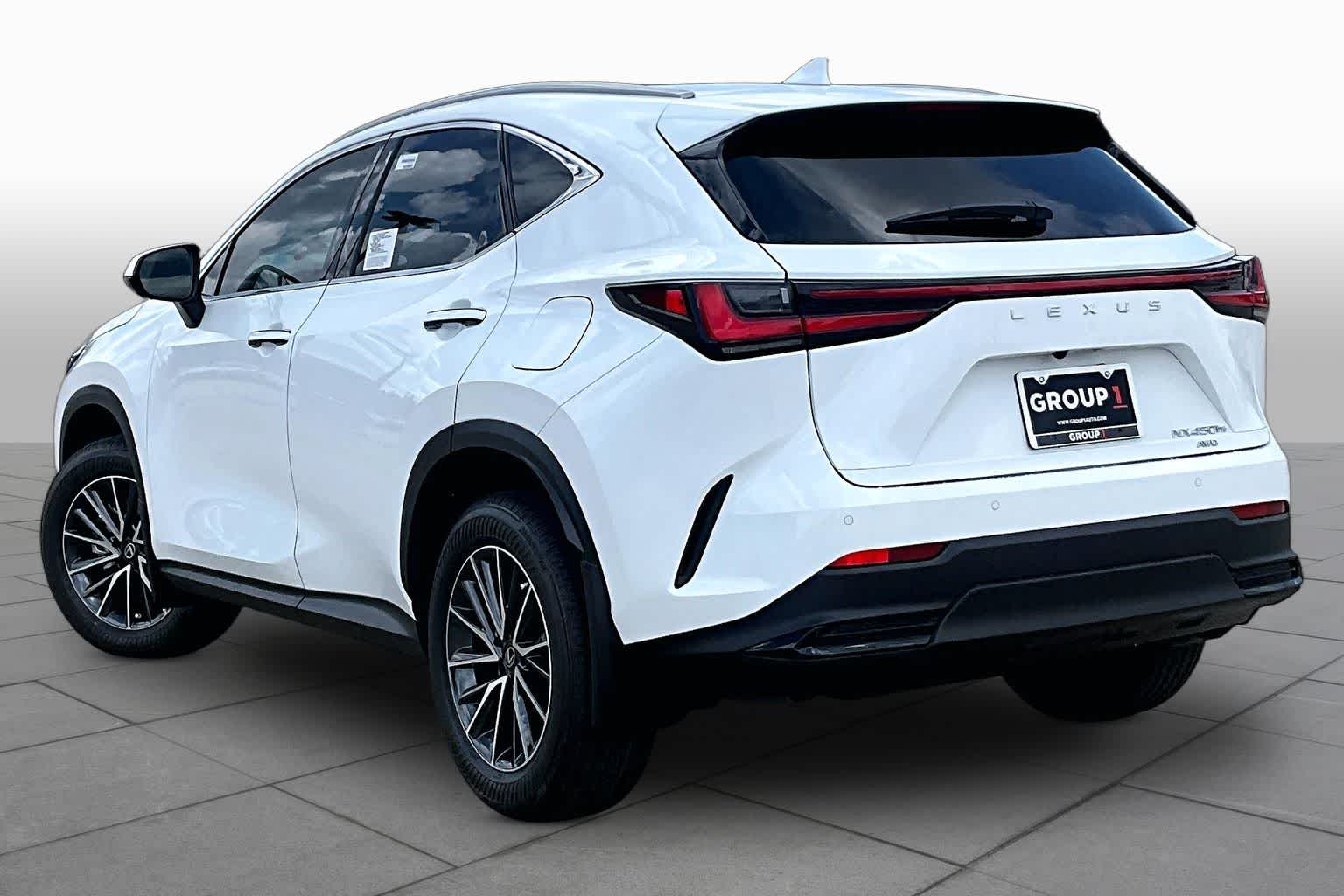 2026 Lexus NX 450h+ Premium - 11