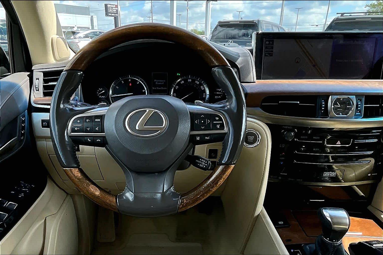 2017 Lexus LX 570 - 5