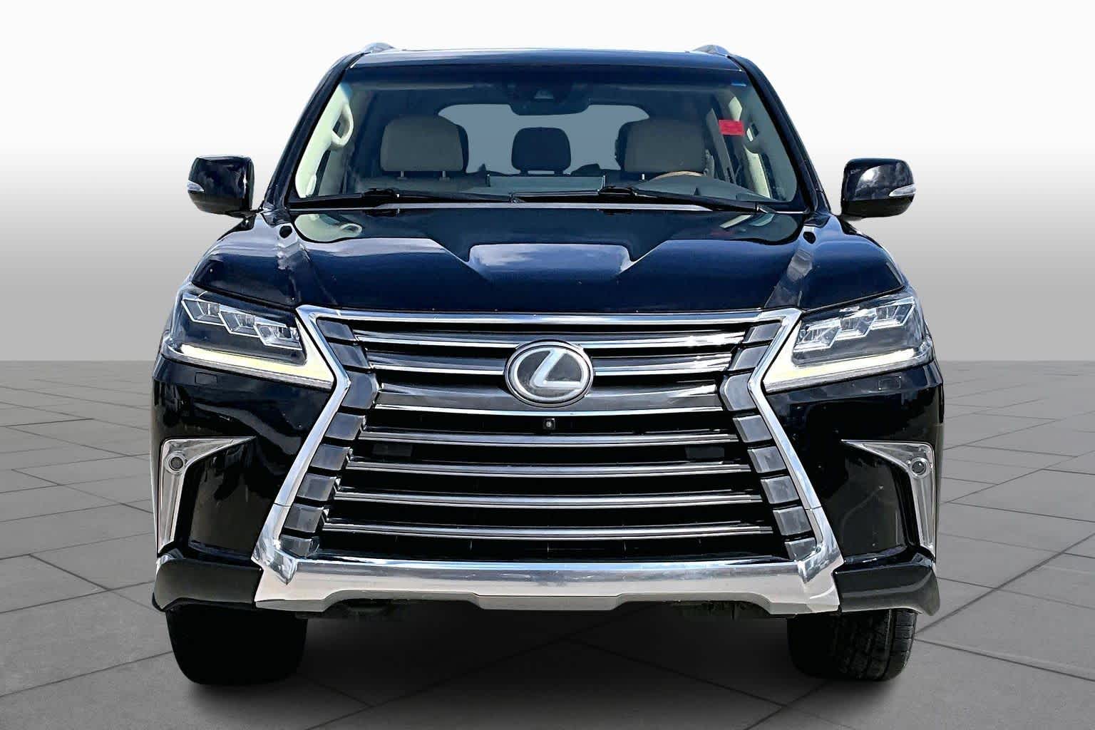 2017 Lexus LX 570 - 3