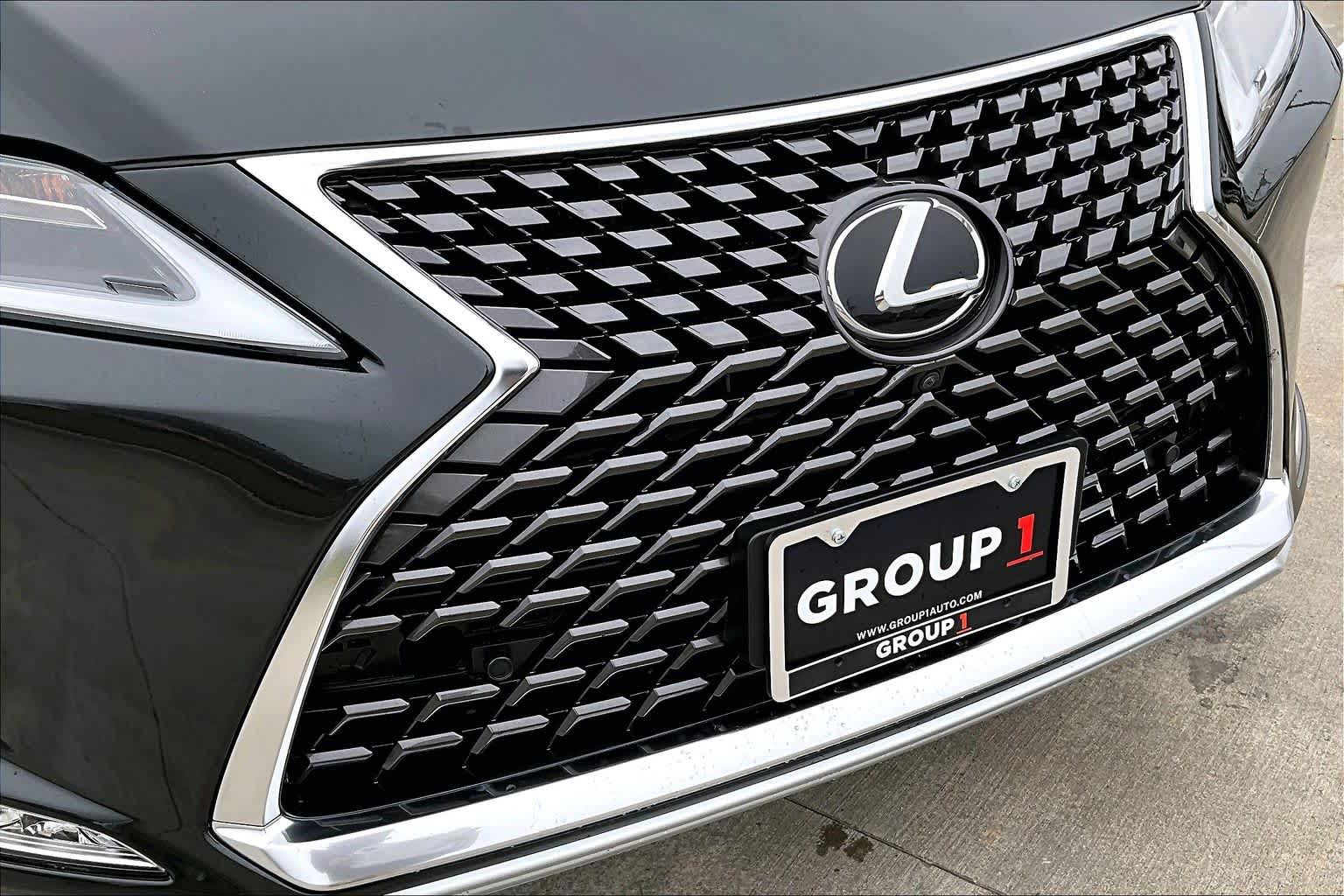 2022 Lexus RX  Caviar at Sterling McCall Acura