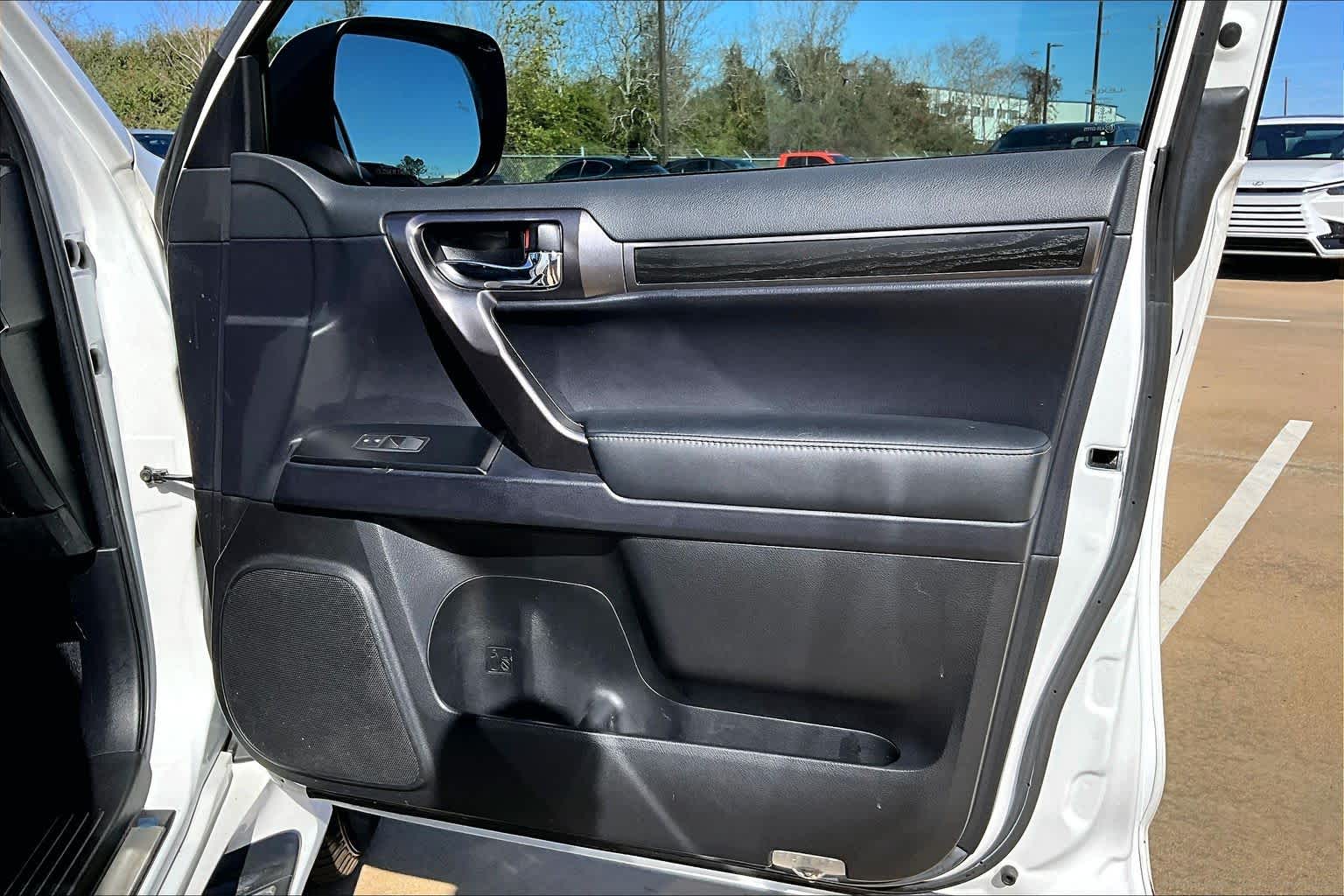 2022 Lexus GX  Starfire Pearl at Sterling McCall Nissan