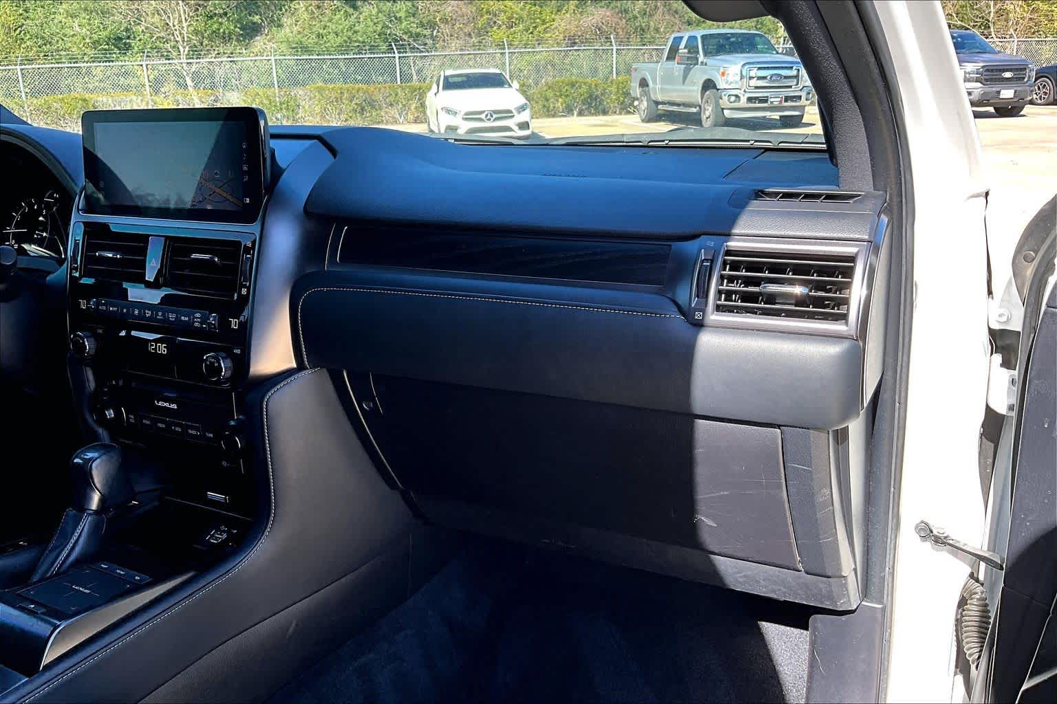 2022 Lexus GX  Starfire Pearl at Sterling McCall Nissan