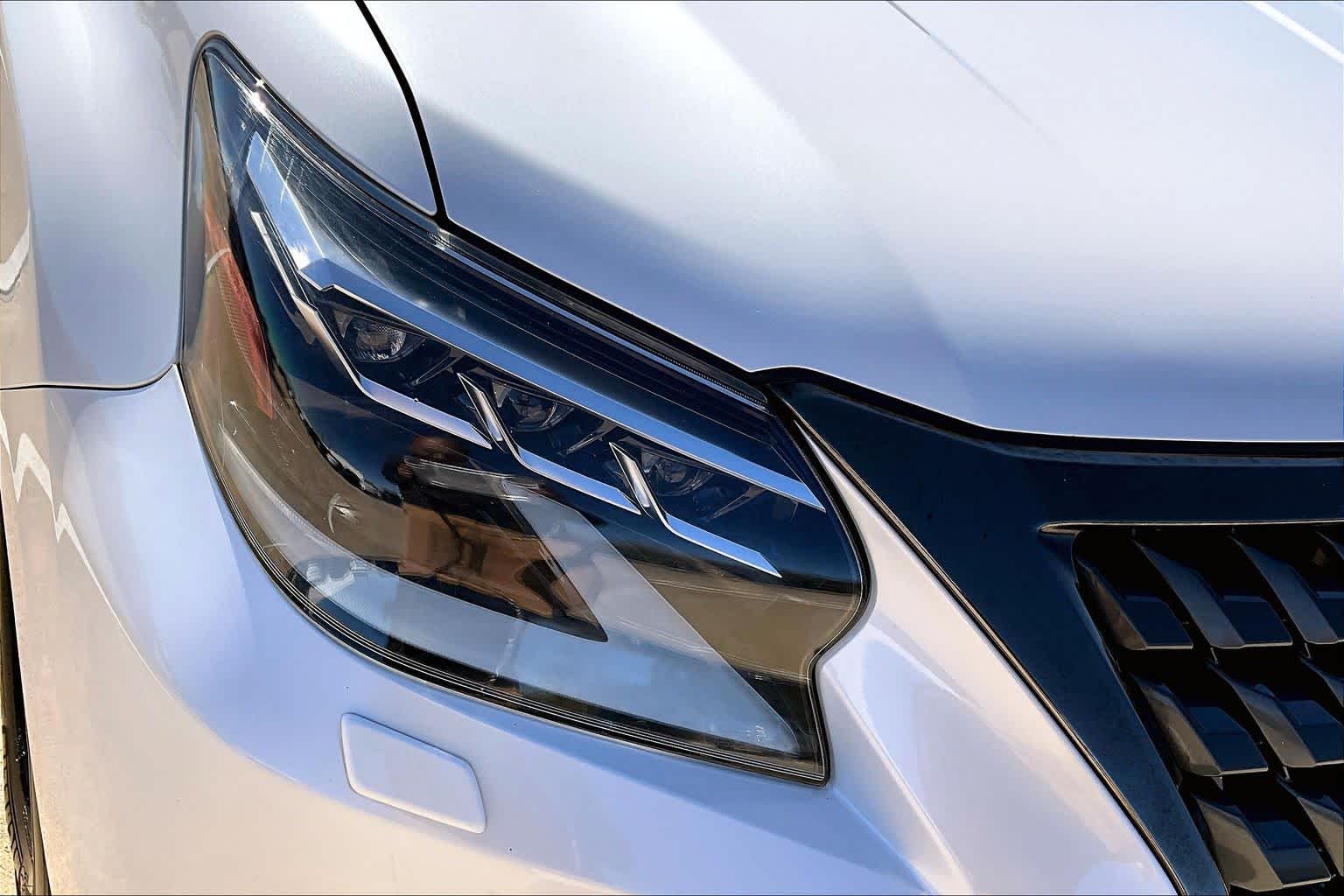 2022 Lexus GX  Starfire Pearl at Sterling McCall Nissan