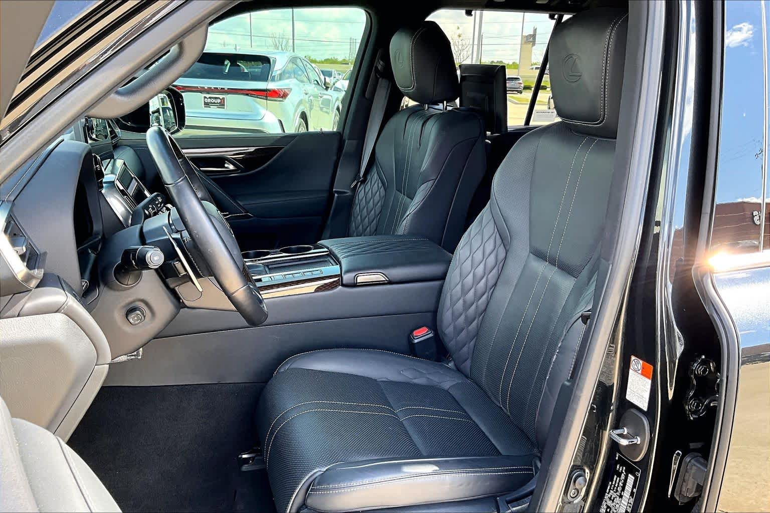 2023 Lexus LX 600 Ultra Luxury - 7