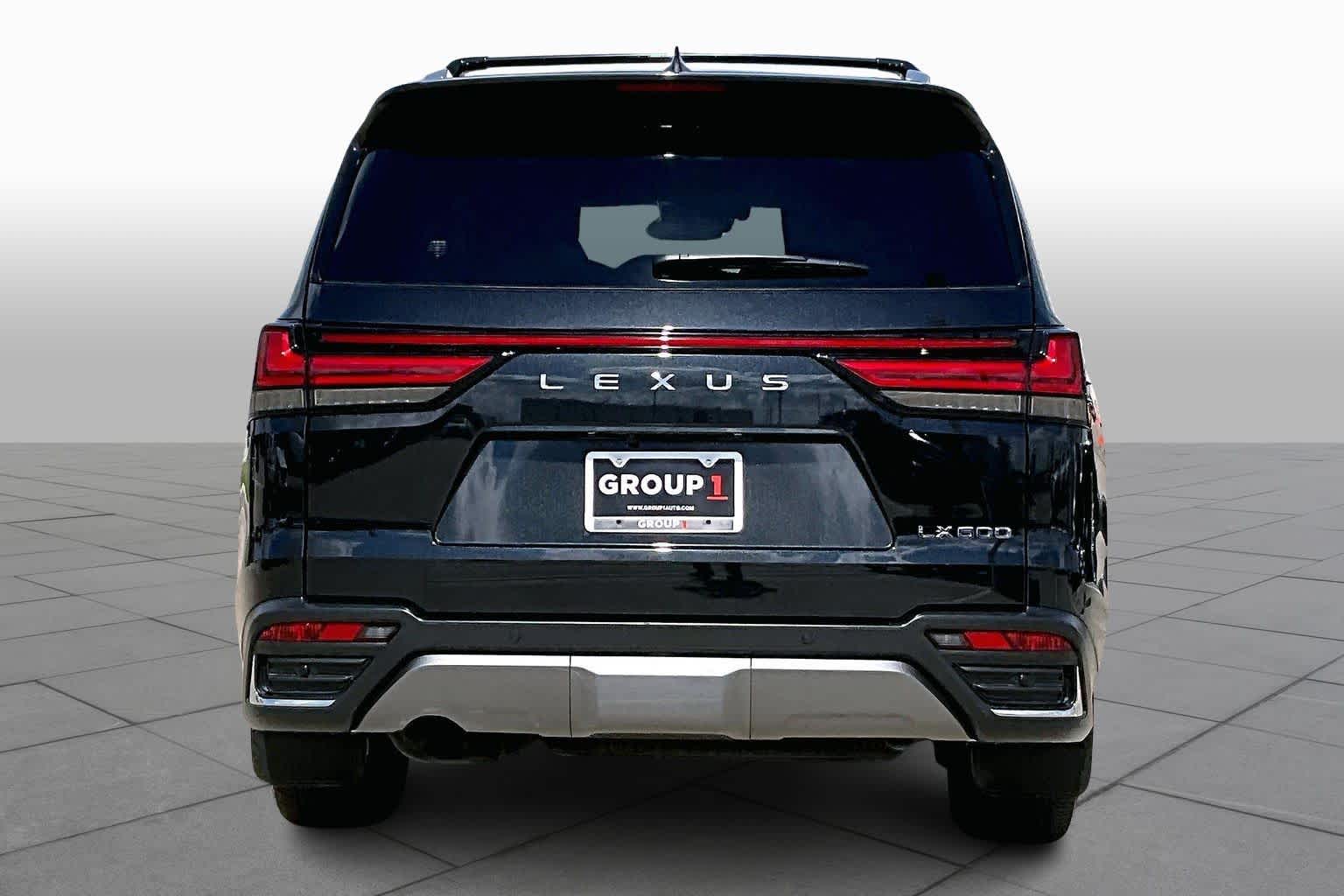 2023 Lexus LX 600 Ultra Luxury - 4
