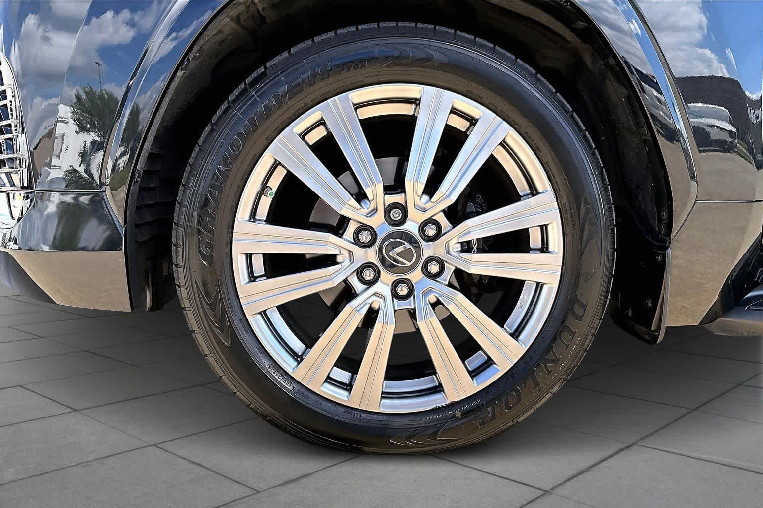 2023 Lexus LX 600 Ultra Luxury - 10