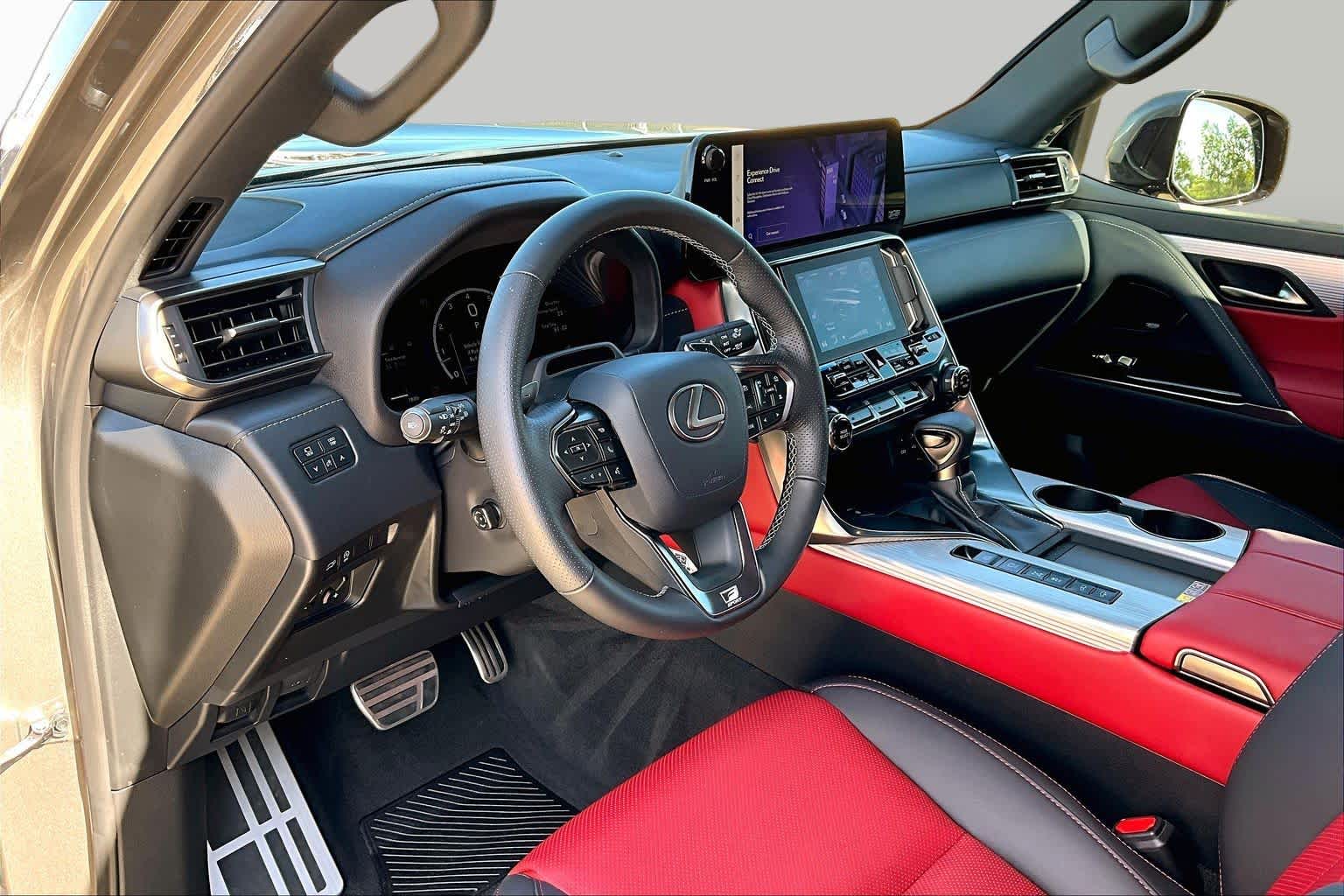 2026 Lexus LX 600 photo 18 of 37