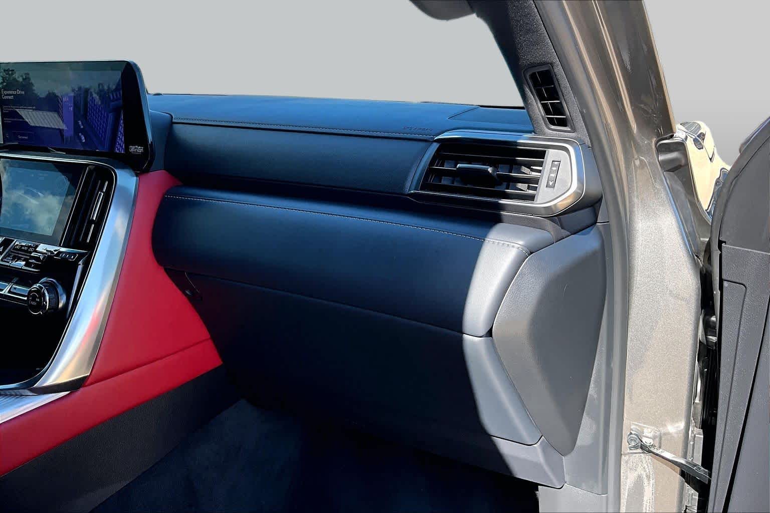 2026 Lexus LX 600 photo 19 of 37