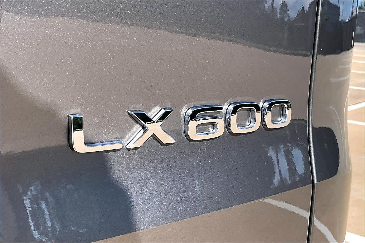 2026 Lexus LX 600 photo 10 of 37