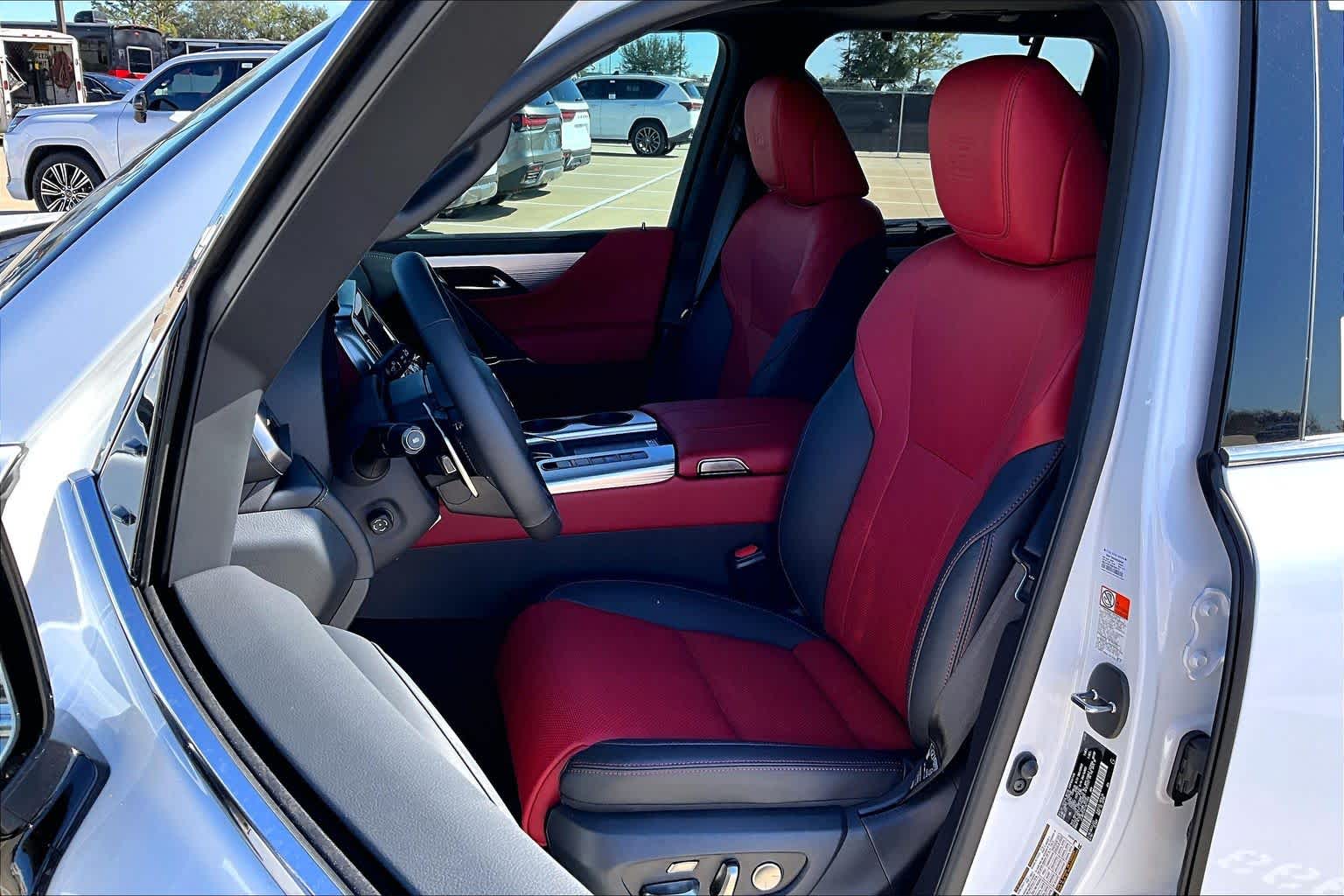2026 Lexus LX 700h F SPORT Handling - 8