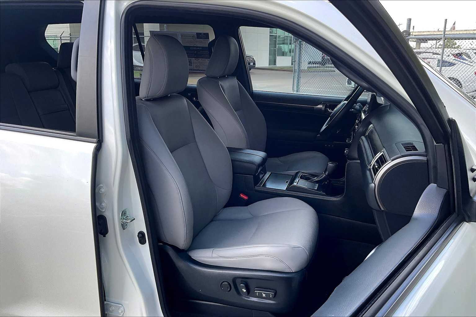 2023 Lexus GX  Eminent White Pearl at Lexus Southwest Houston