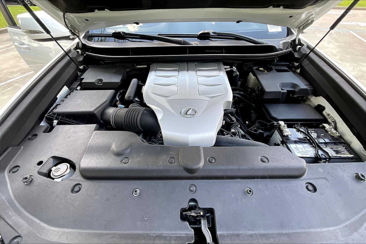 2023 Lexus GX  Eminent White Pearl at Lexus Southwest Houston