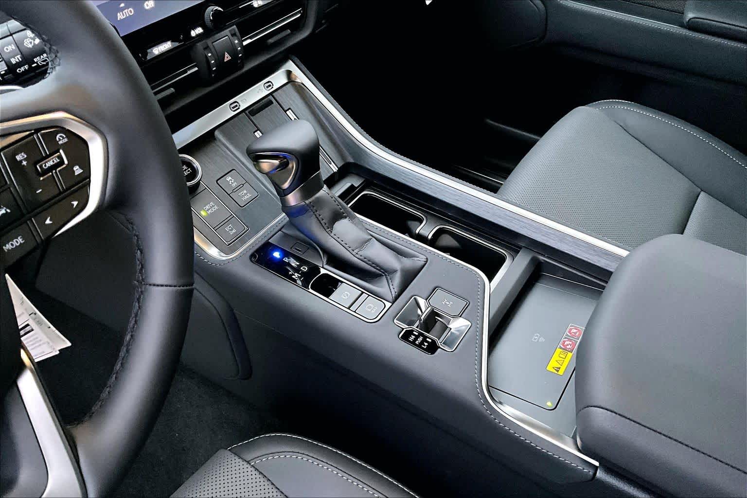 2025 Lexus GX Premium+  Nori Green Pearl at Lexus Southwest Houston