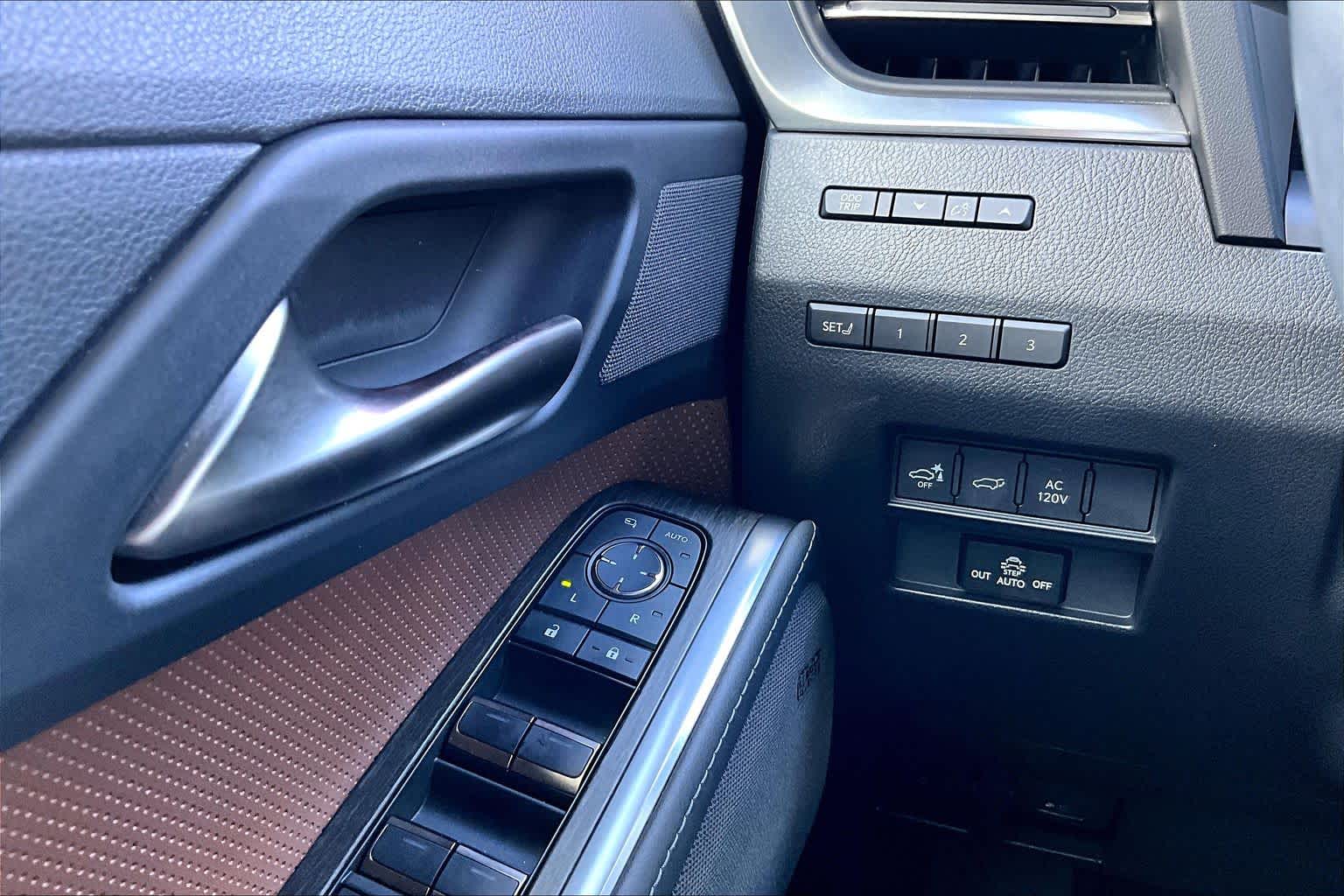 2024 Lexus GX 550 photo 36 of 37
